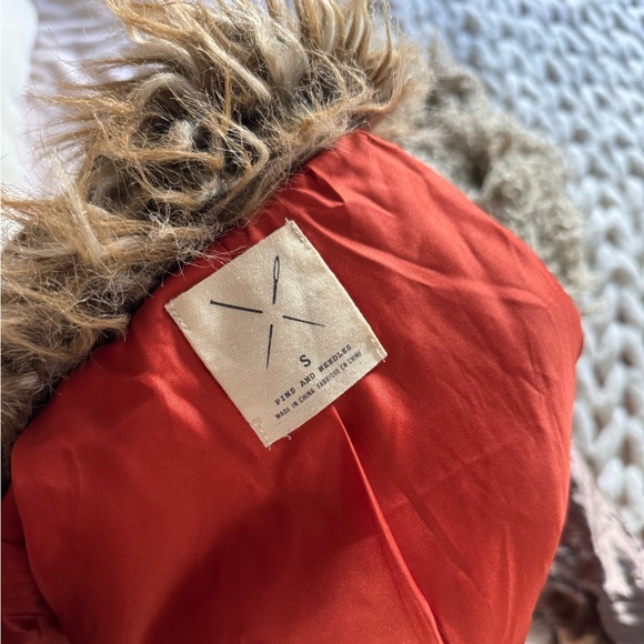 Faux Fur Vest - Picture 5 of 7